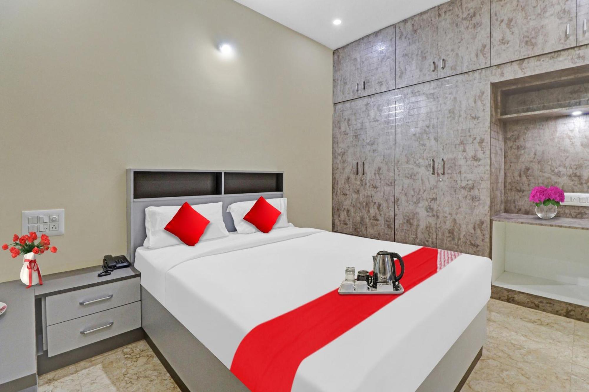 Hotel O I Care With Greenery Comforts Tumkur Exteriör bild