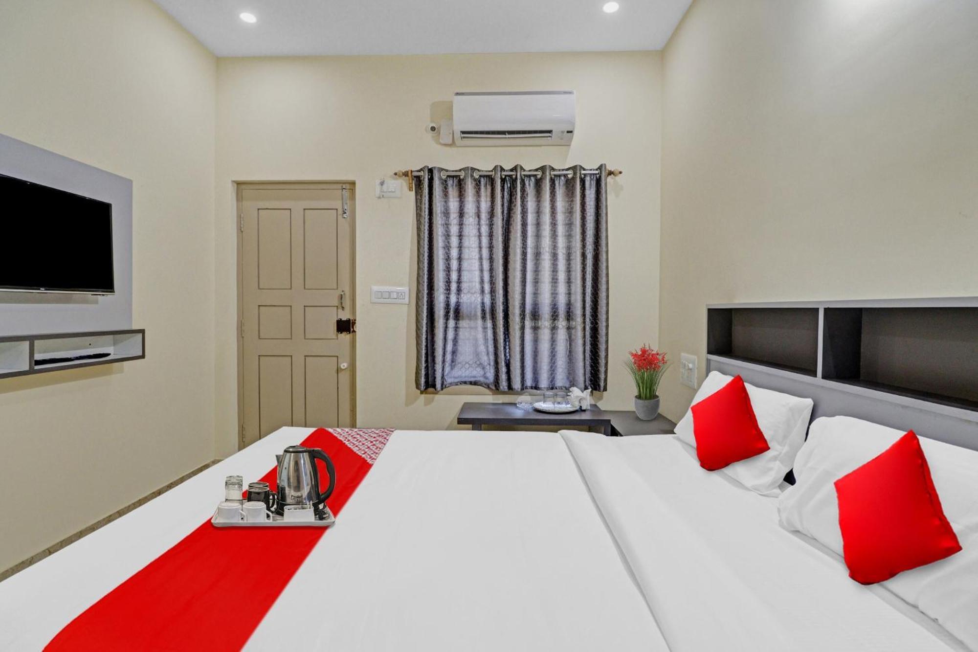 Hotel O I Care With Greenery Comforts Tumkur Exteriör bild